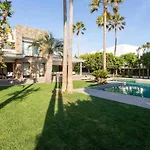 A Paradise With Ocean Views Villa