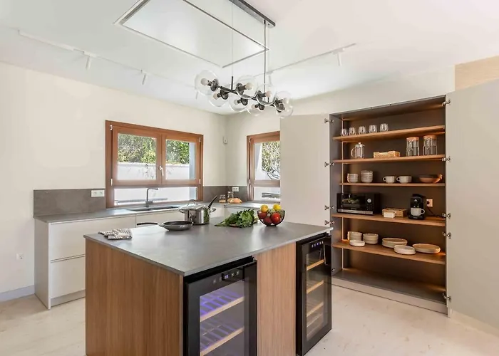 A Paradise With Ocean Views Вилла