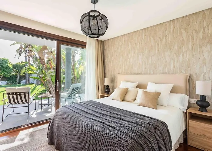 A Paradise With Ocean Views Villa